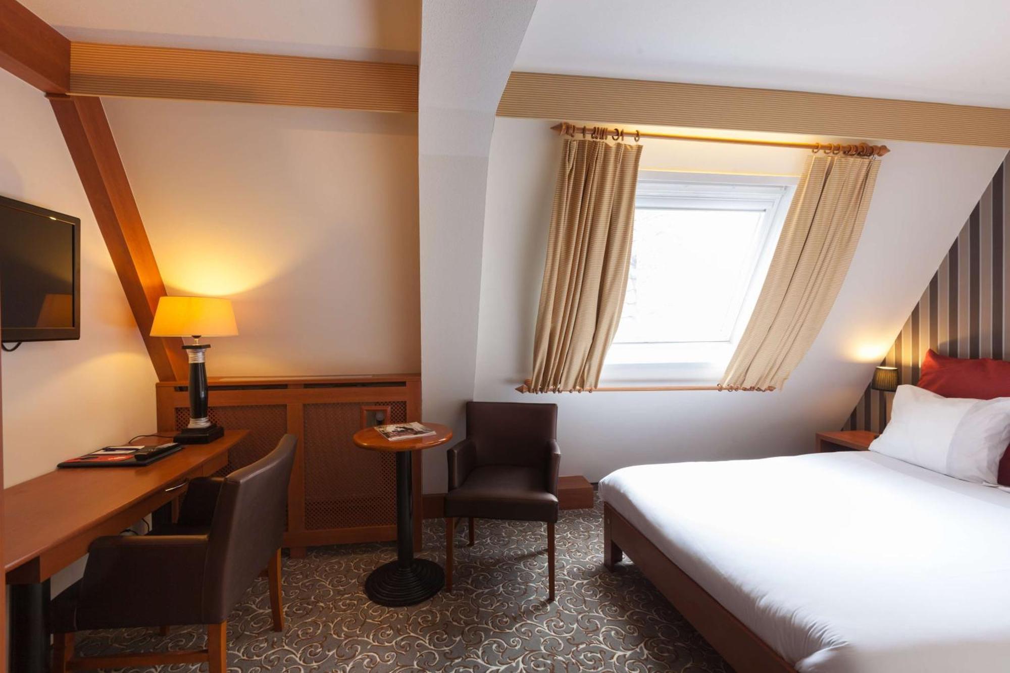 Basic Double Room Non-Smoking