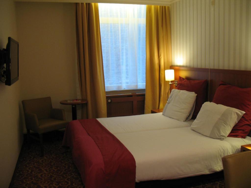 Standard Double or Twin Room,1685055304:JPEG